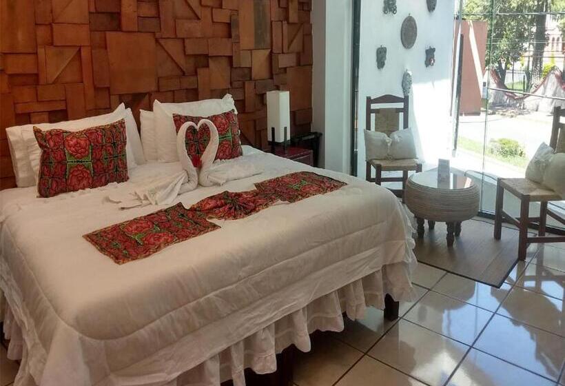 اتاق استاندارد با تخت بزرگ, Boutique Acocalli