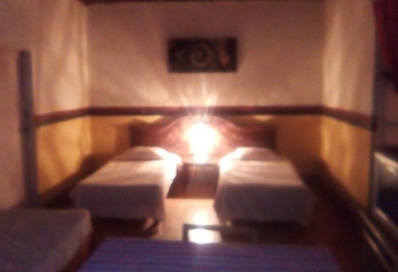 اتاق کلاسیک با تخت دوبل, Hostal La Cruz Verde