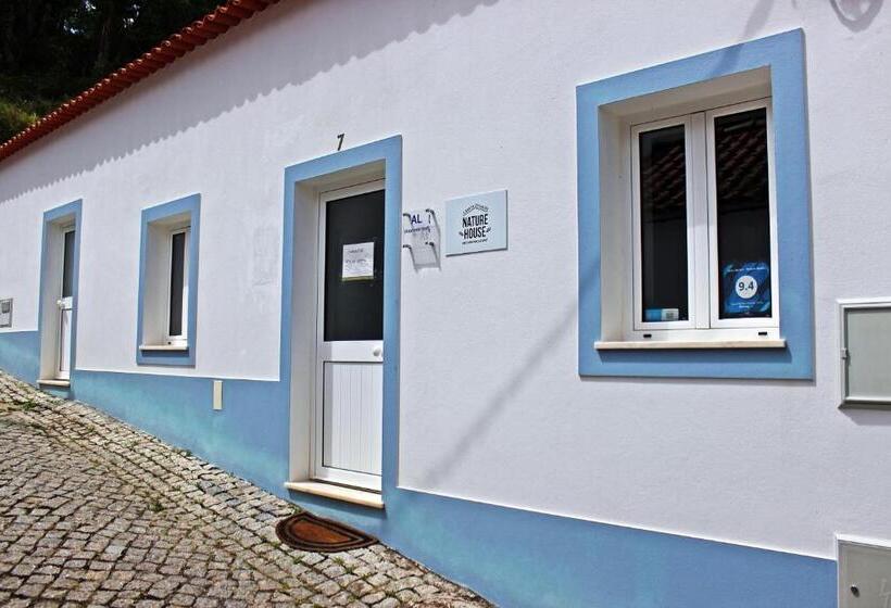 تختخواب در اتاق مشترک, Horta Do Vale   Nature House