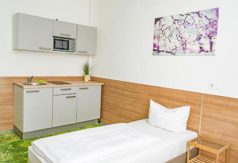 استودیوی استاندارد, 24seven Apartments   Self Check In