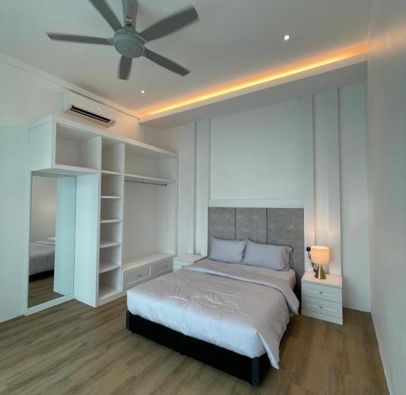 ویلای یک اتاق خوابه با استخر شنا, Dz Residence Tunjong
