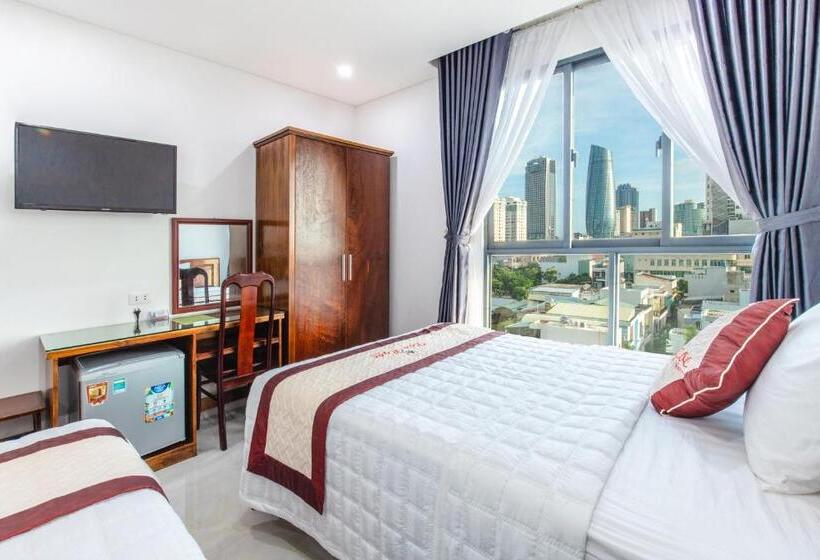 اتاق لوکس با چشم‌انداز شهر, Bao Ngoc Hotel & Apt