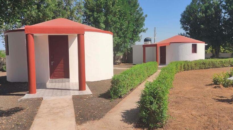 ویلای 1 خوابه با چشم‌انداز باغ, Krishna Farm & Forest
