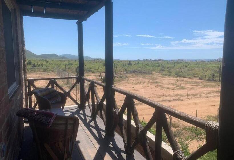 اتاق خانوادگی با چشم‌انداز دریا, Baja69 Lodge