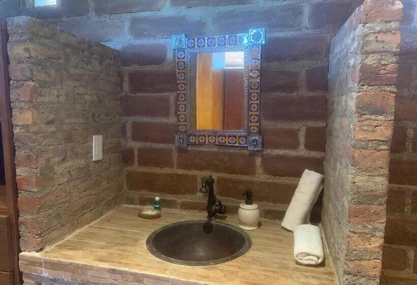 اتاق خانوادگی با چشم‌انداز دریا, Baja69 Lodge