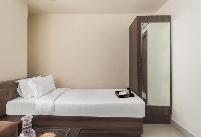 اتاق استاندارد, Super Townhouse Marina