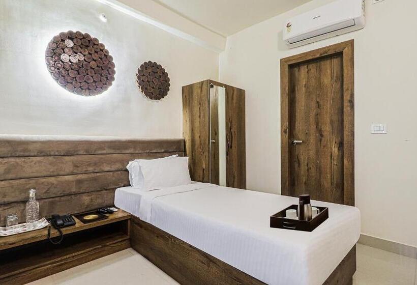 اتاق استاندارد, Super Townhouse Marina