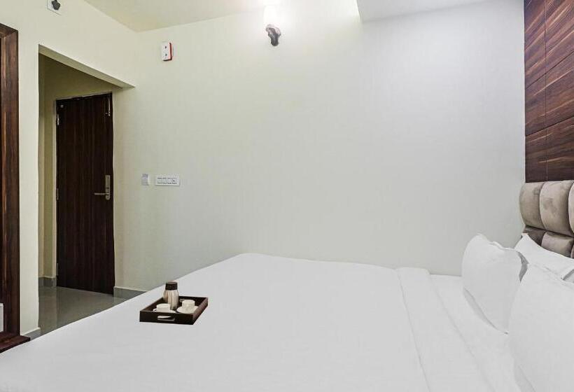 اتاق لوکس, Super Townhouse Marina