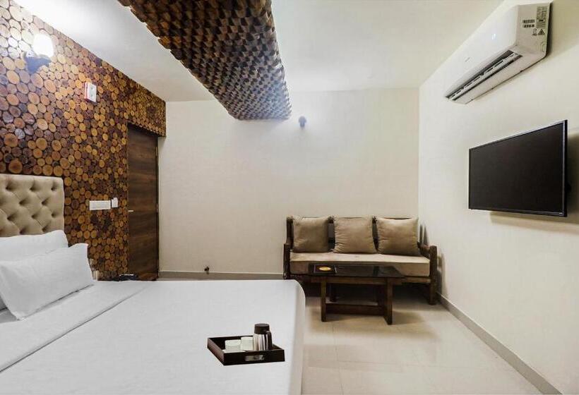 سوییت, Super Townhouse Marina