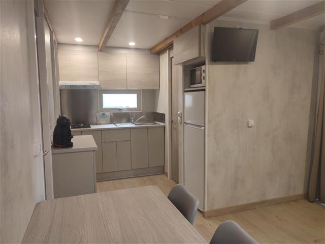 بانگلوی استاندارد, Camping-bungalows Altomira
