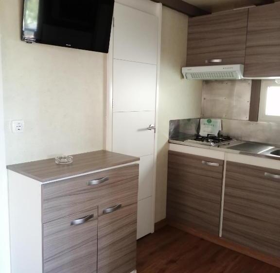 بانگلوی لوکس, Camping-bungalows Altomira