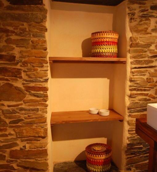 اتاق استاندارد چهار تخته, Areal