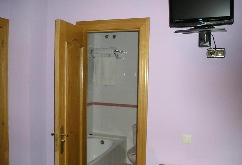 标准单人间, Hostal Restaurante Carolina