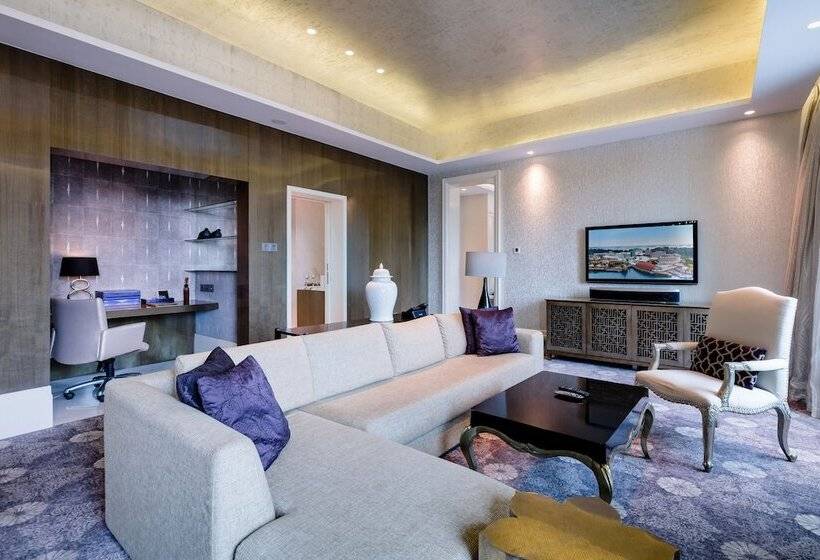 سوئیت دلوکس 2 خوابه, Resorts World Sentosa   Hotel Michael