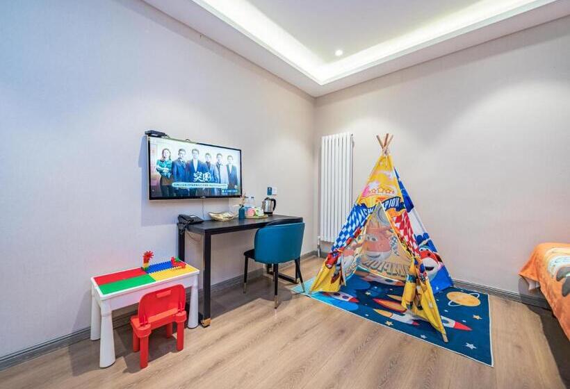اتاق سوپریور خانوادگی, Wutong Ins Designer