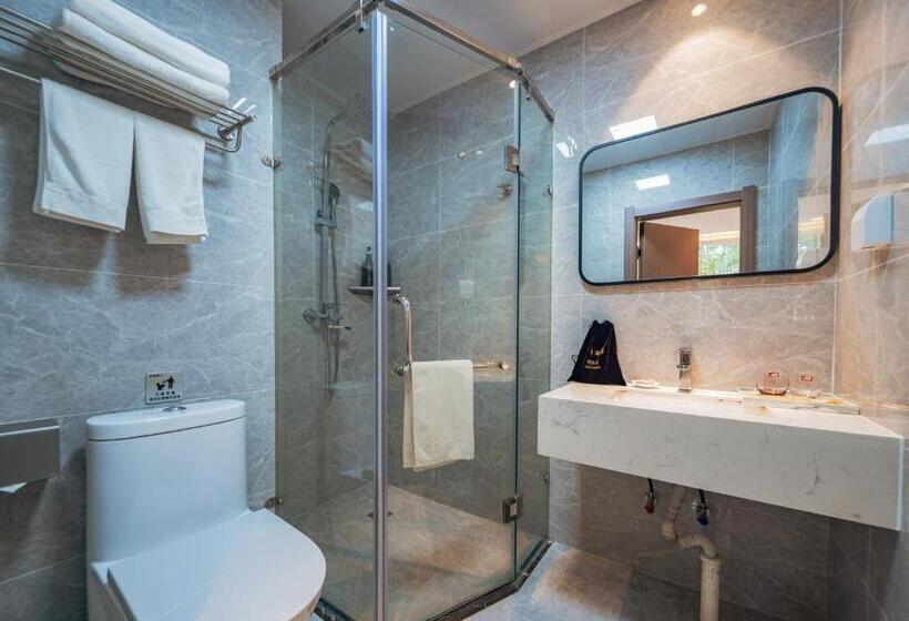 اتاق لوکس خانوادگی, Wutong Ins Designer