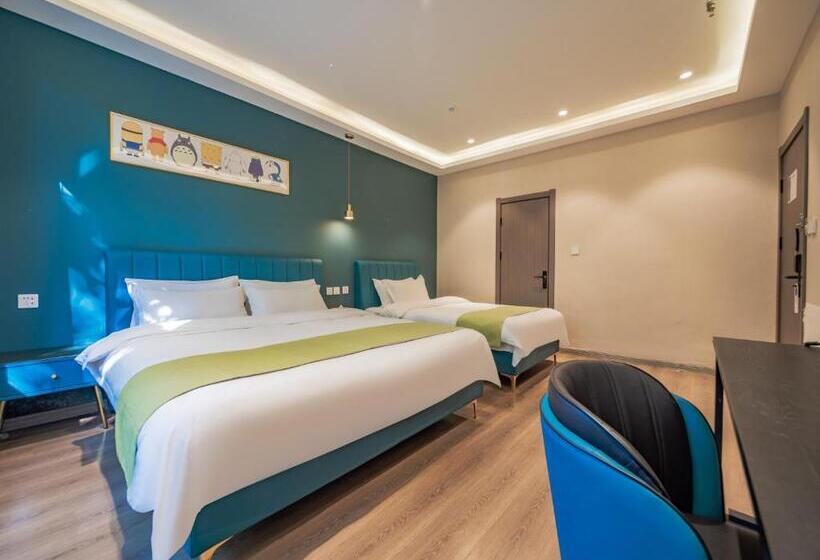اتاق لوکس خانوادگی, Wutong Ins Designer