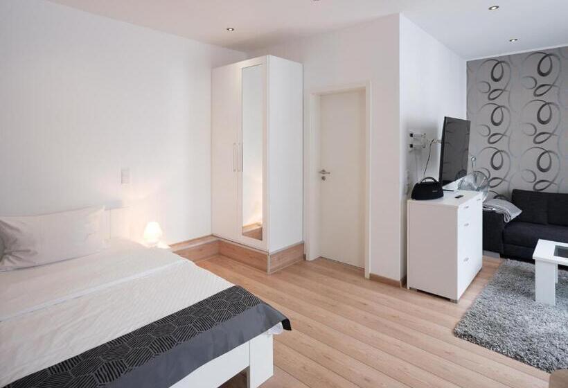 استودیو استاندارد با بالکن, City Boarding Lippstadt