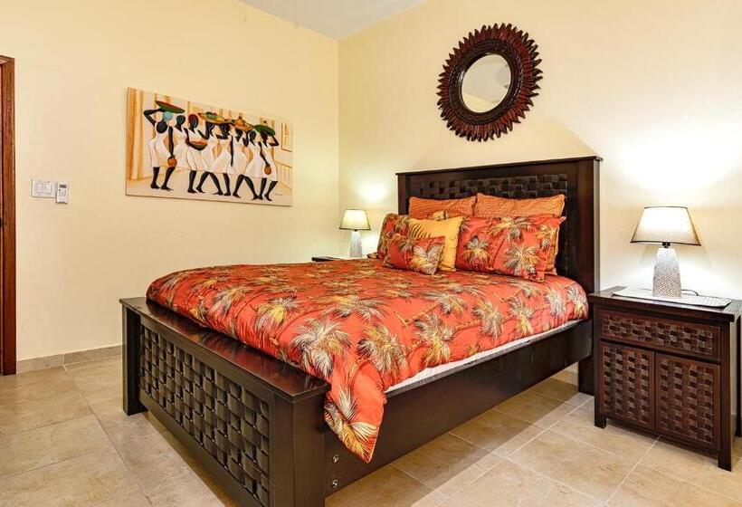 سوییت, Hol Chan Reef Resort & Villas