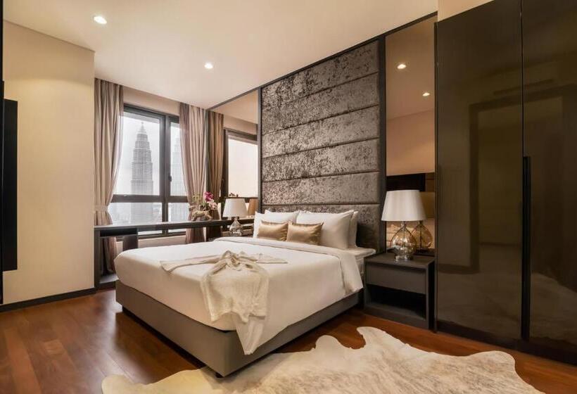 2 Bedroom Apartment with Views, Wyndham Suites Klcc
