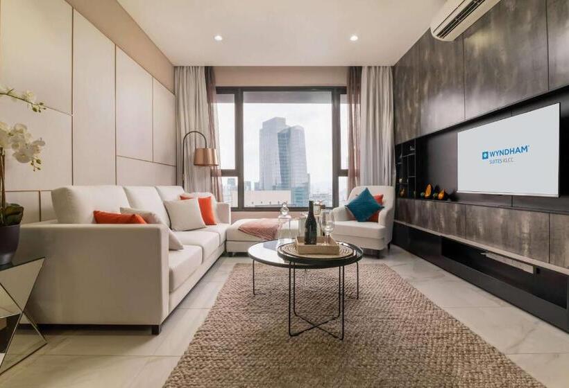 سوییت دوبلکس, Wyndham Suites Klcc