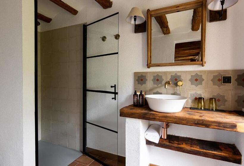 سوئیت جونیور با تراس, Casa Gran 1771   Montrubí Winery Hotel   Adults Only