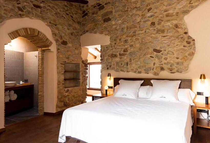 سوئیت جونیور با تراس, Casa Gran 1771   Montrubí Winery Hotel   Adults Only