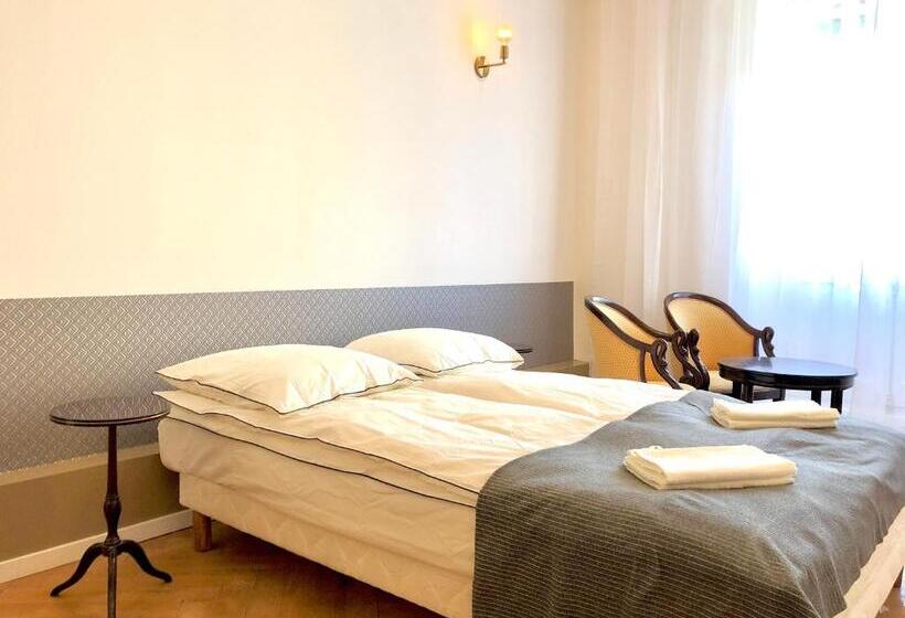 Quarto Quádruplo Deluxe, Hôtel D’artiste