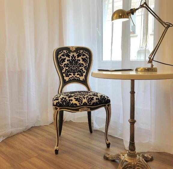 Quarto standard, Hôtel D’artiste