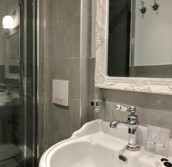 Suite 2 Quartos, Hôtel D’artiste