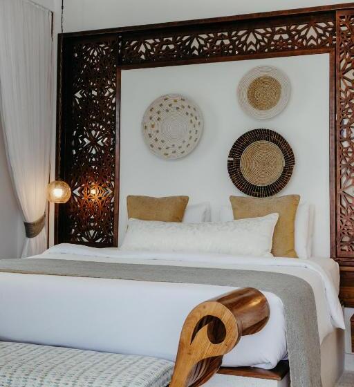 سوییت اجرایی, Lux Marijani Zanzibar