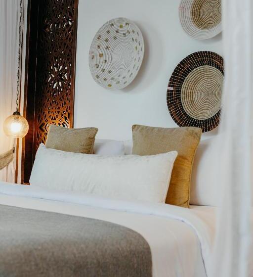 اتاق لوکس خانوادگی, Lux Marijani Zanzibar