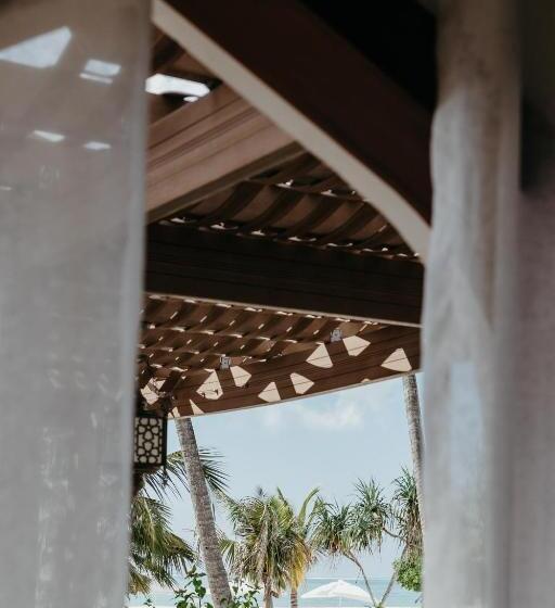 سوییت, Lux Marijani Zanzibar
