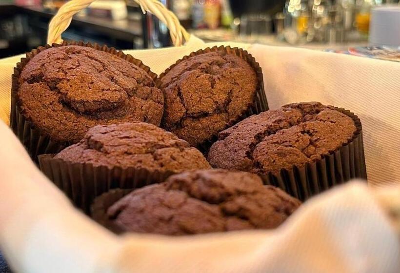 اتاق عادی, The Wellington Hotel Birmingham   Breakfast Included, Near O2 Academy & City Centre