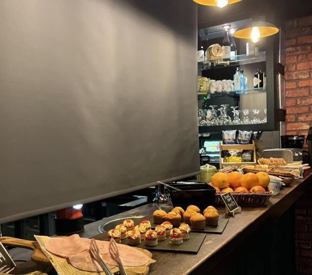 اتاق عادی یک تخته, The Wellington Hotel Birmingham   Breakfast Included, Near O2 Academy & City Centre