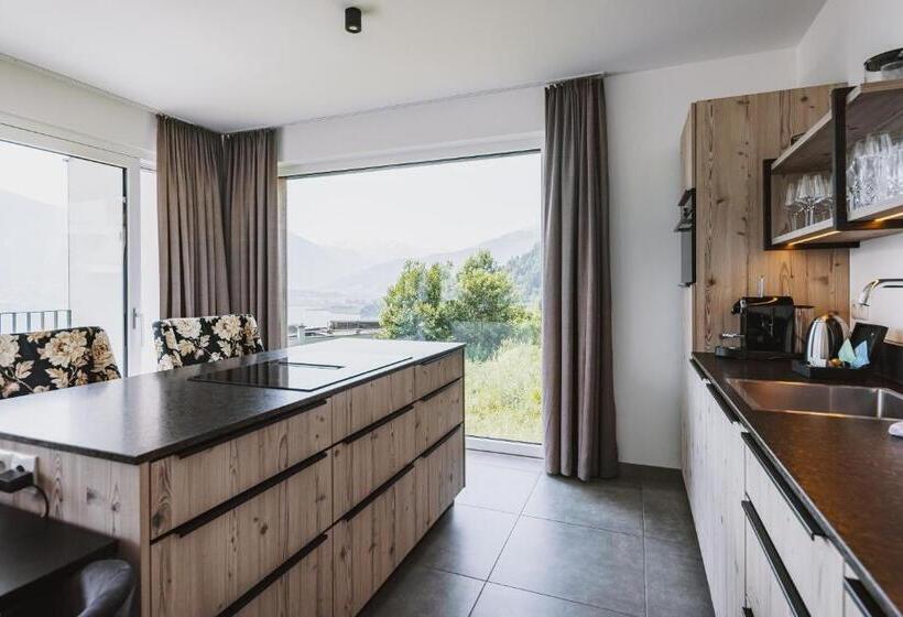 3 Bedroom Suite, Nikolaus By Avenida Panoramic Wellness Suites