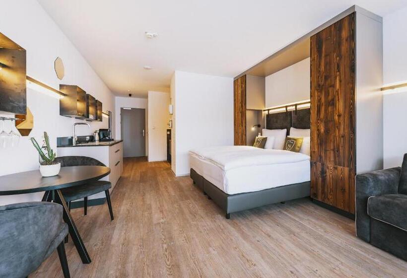 اتاق لوکس, Nikolaus By Avenida Panoramic Wellness Suites