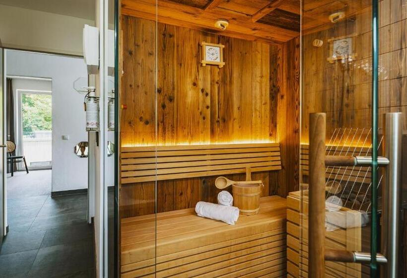 سوئیت دلوکس 2 خوابه, Nikolaus By Avenida Panoramic Wellness Suites
