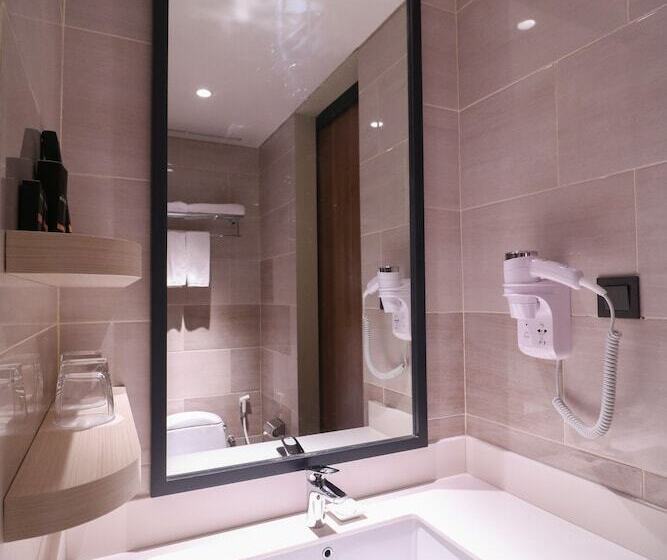 اتاق لوکس, Prime Park Hotel & Convention Lombok