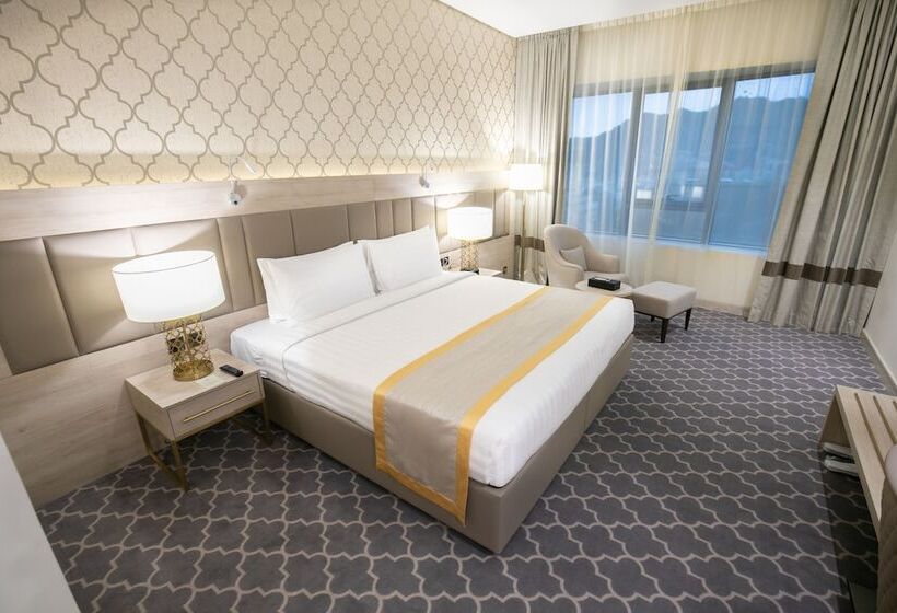 سوییت جونیور, Wirgan Hotel Al Azizyah