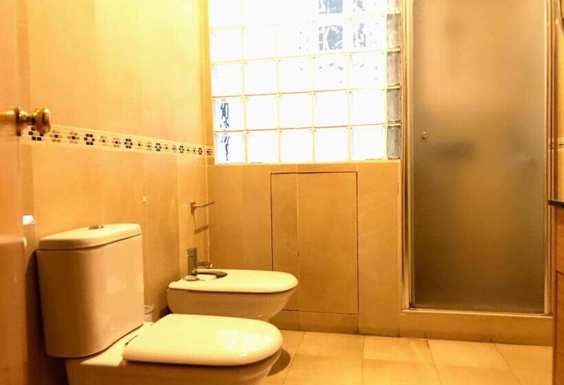 اتاق سوپریور, Triana Luxury Home
