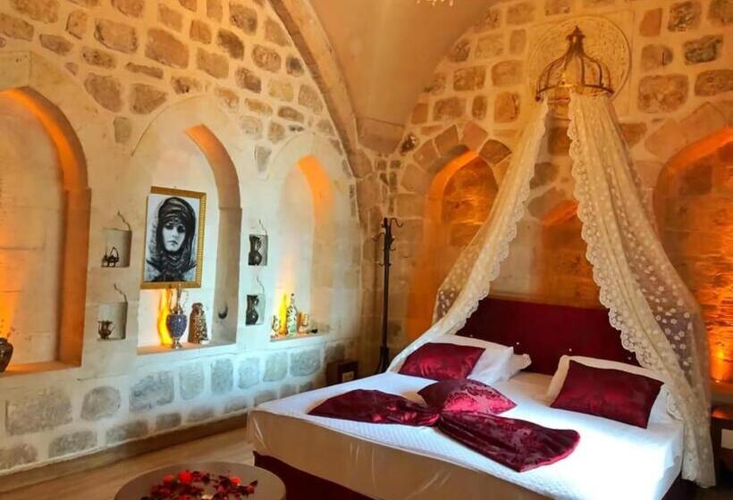 Deluxe Suite King Bed, Tuğhan
