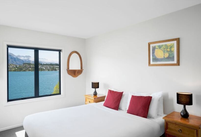 4 Bedroom Apartment, Breakfree The Point Queenstown