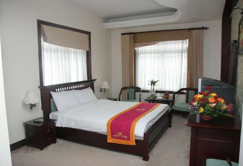 Deluxe Room, Camela  And Resort