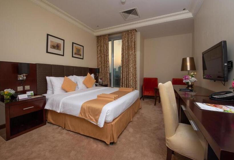 اتاق استاندارد با تخت بزرگ, Mercure Corniche Al Khobar