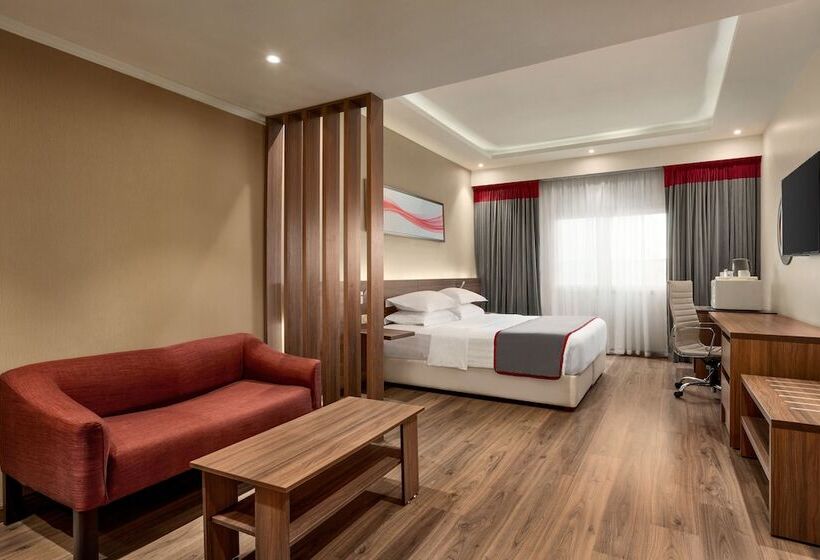 スイート, Ramada By Wyndham Dammam Khaleej Road