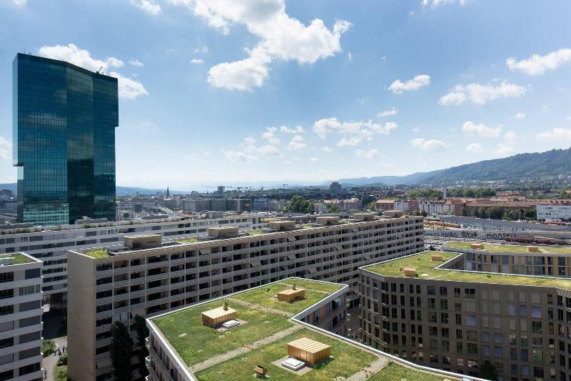 اتاق راحتی, Renaissance Zurich Tower