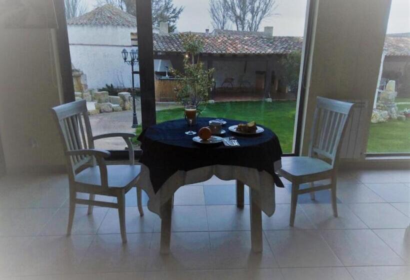 اتاق استاندارد, Amanecer En Campos