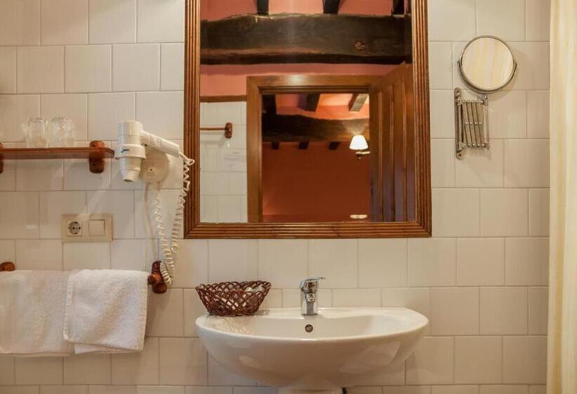 اتاق استاندارد, Casona De La Salceda