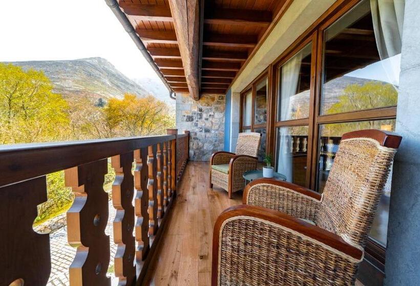 Superior Room with Balcony, Rural El Pandal